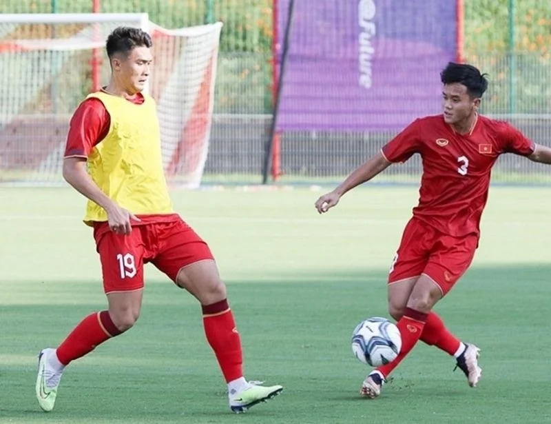Hiểu tiền vệ là gì rất quan trọng